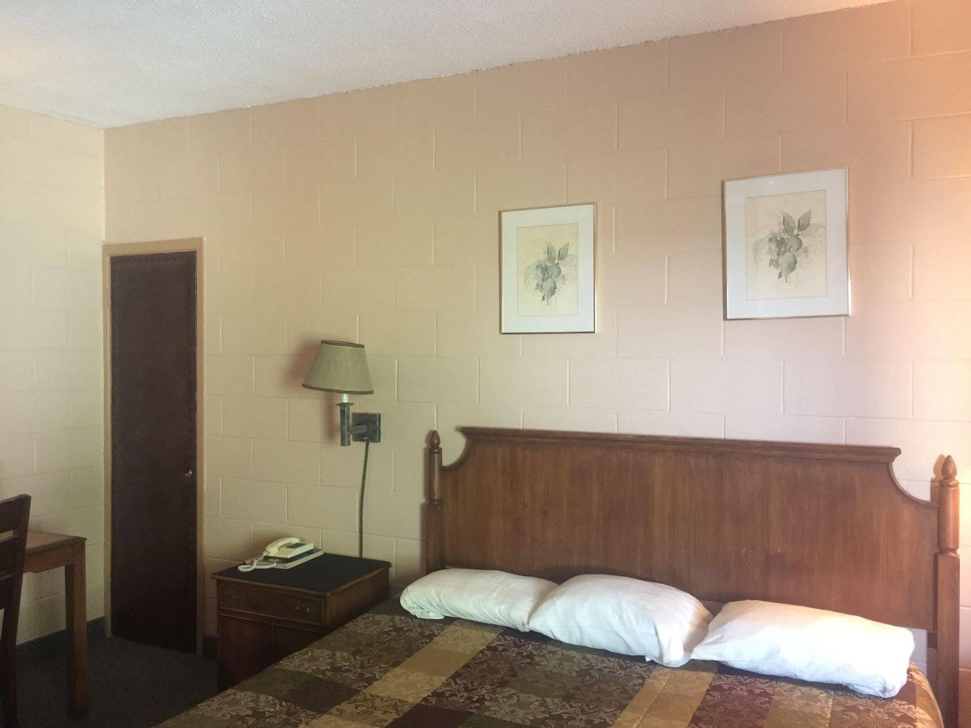 Motel Du Parc Masson Gatineau Bagian luar foto